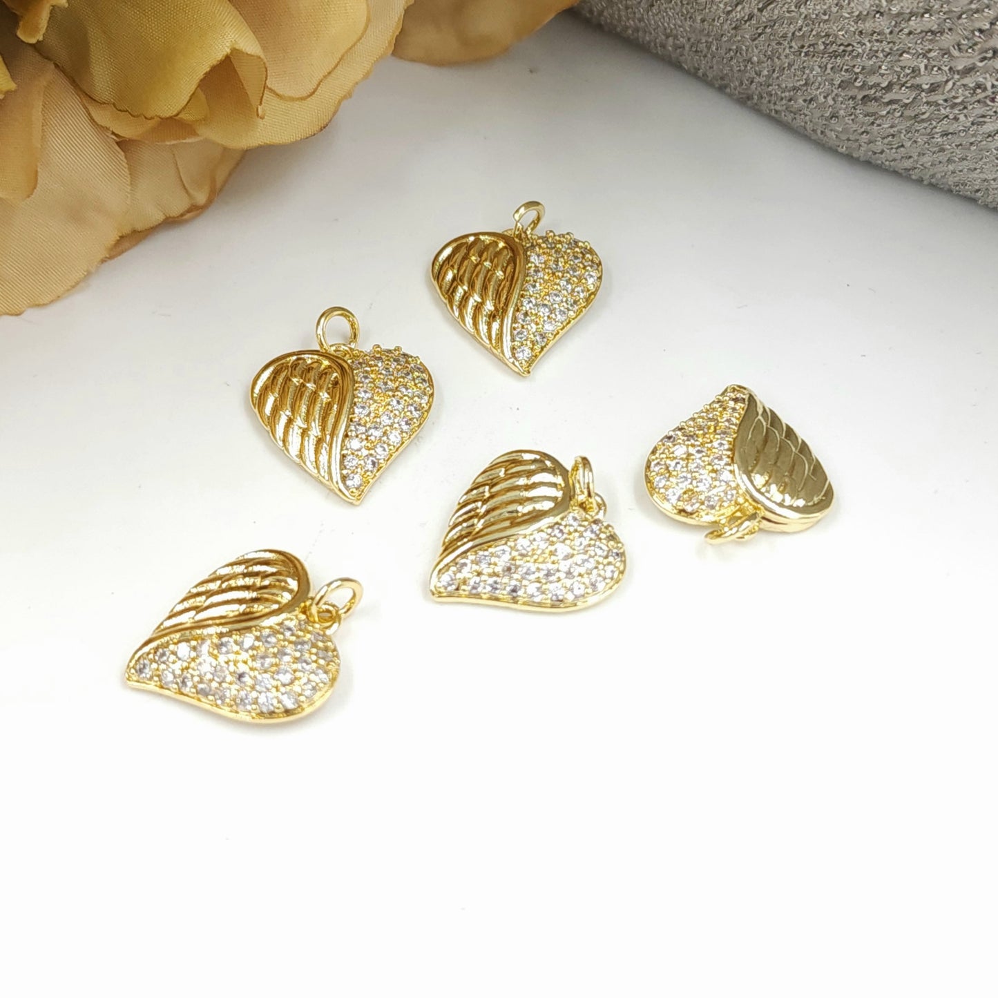 Z) Pave/Wing Heart