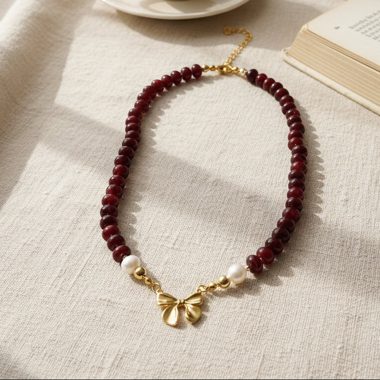 NK) Ribbon and Pearls Necklace