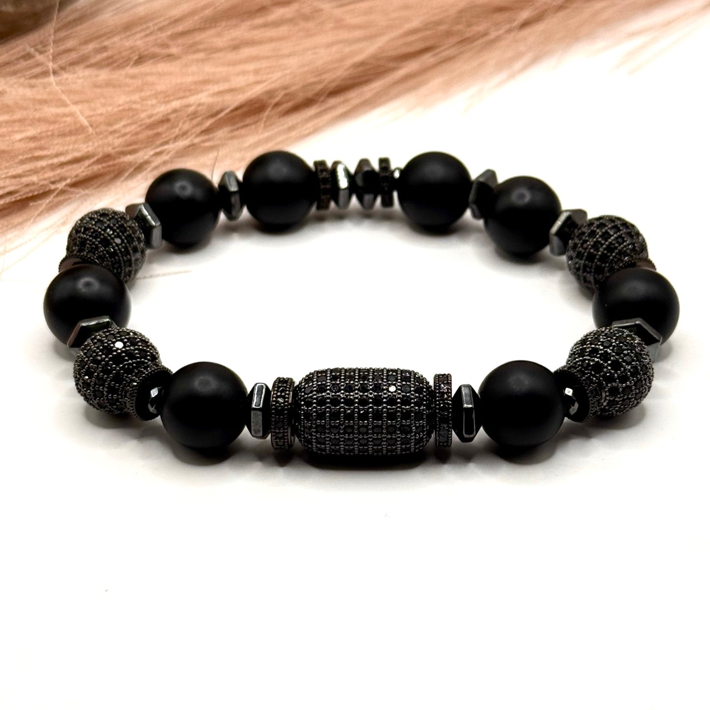 MN) Matte Onyx & Pave