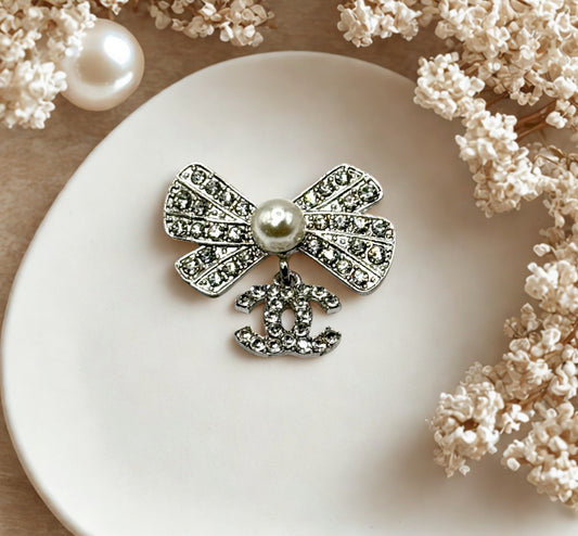 Z) CC Pearl Bow