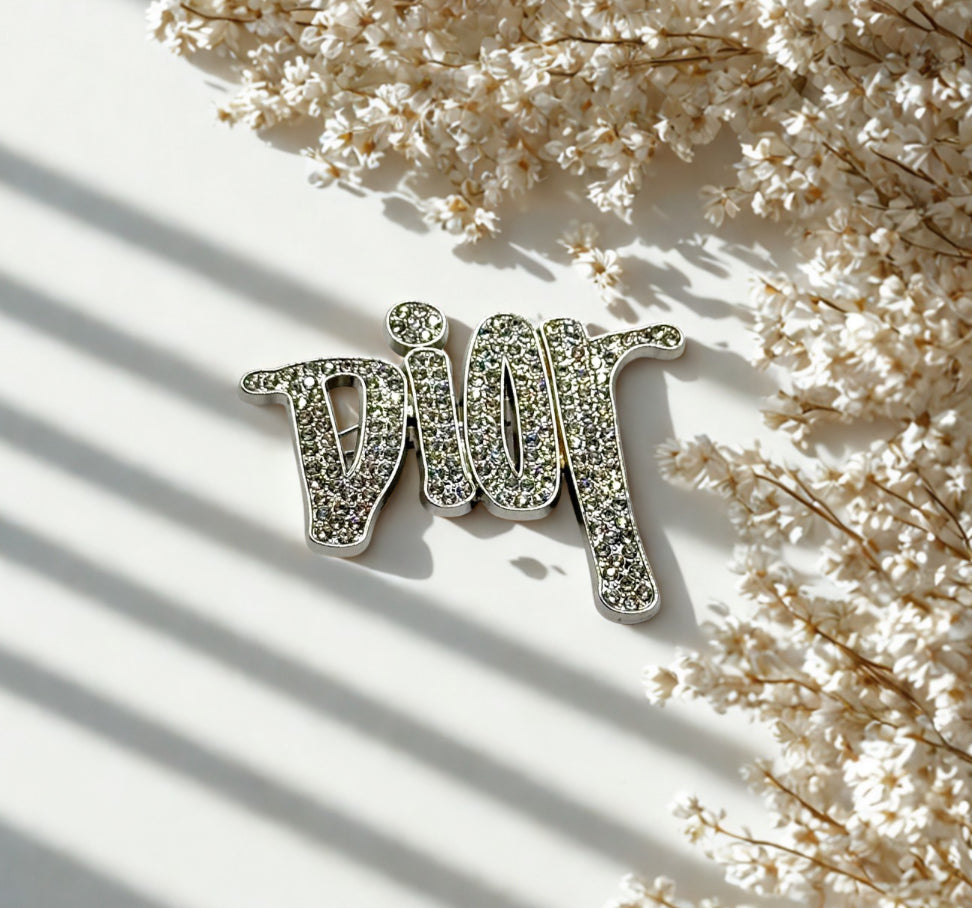 Z) DR Rhinestone Brooch