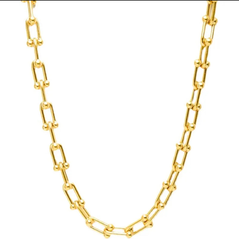 CH) Horseshoe Link Chain Necklace