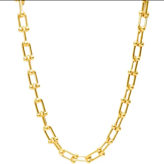 CH) Horseshoe Link Chain Necklace