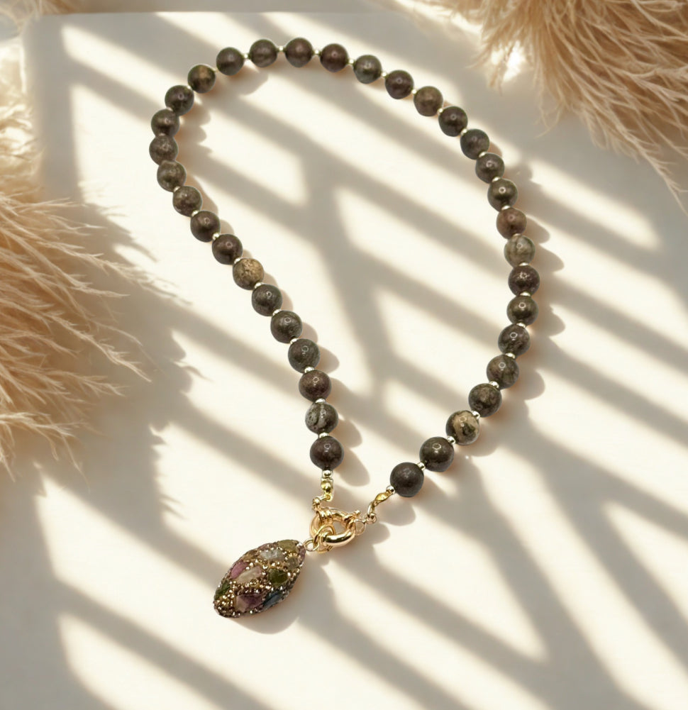 NK) The Olivia Stack