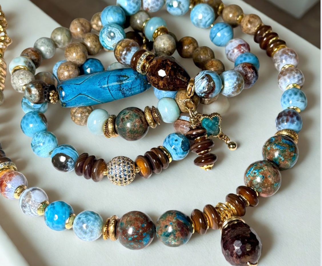 NK) The Tiffany Collection