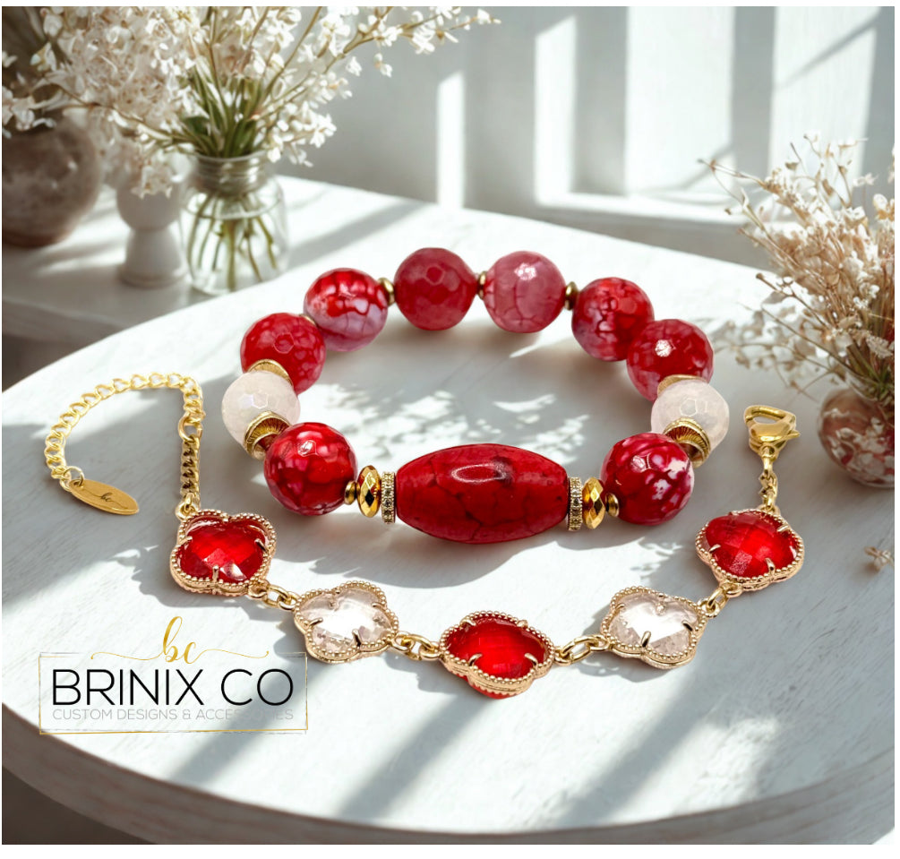 AR) Red & Clear Clover Box Set