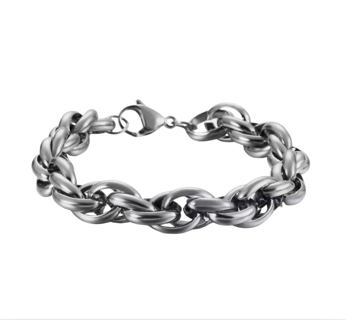 MT) Interlock Link Chain Bracelet