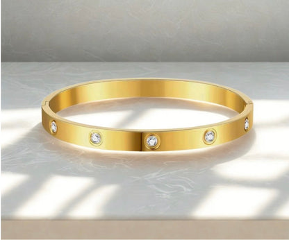 MT) Eternity Love Bangle