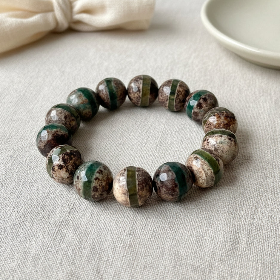 MS) Tibetan Moss Bracelet
