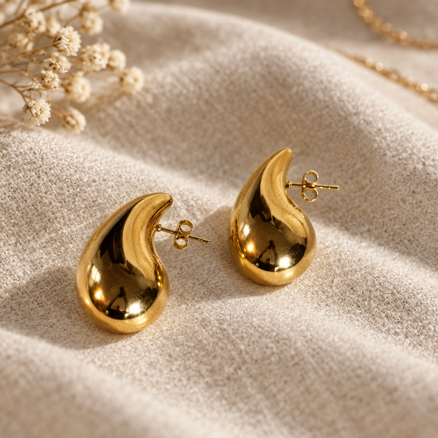 ER) Teardrop Earrings