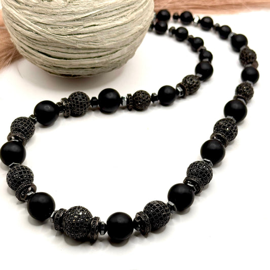 MN) Matte Onyx & Pave